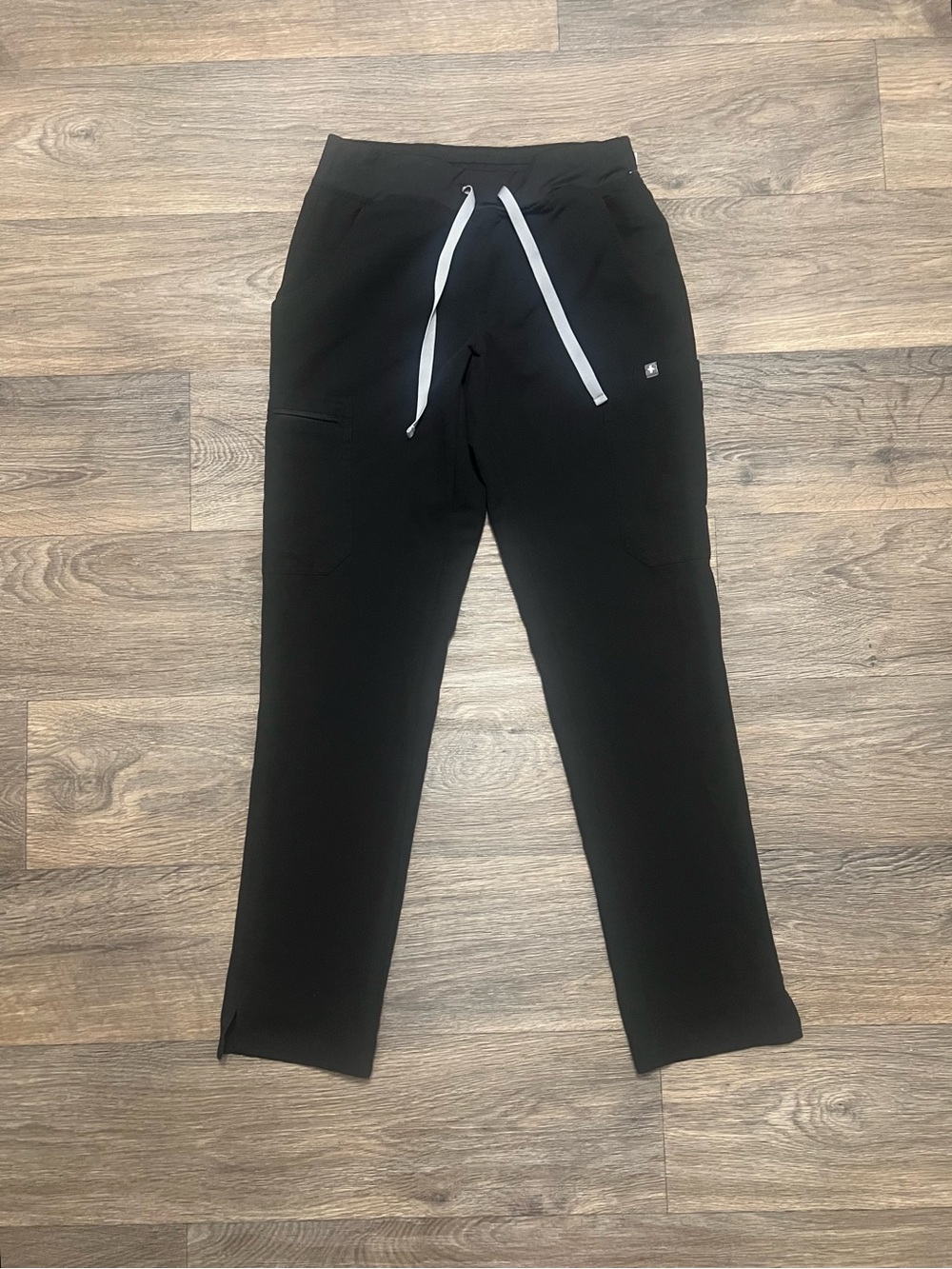 FIGS Technical Collection Yola Scrub Pants Black Size XS Style W22SW2023